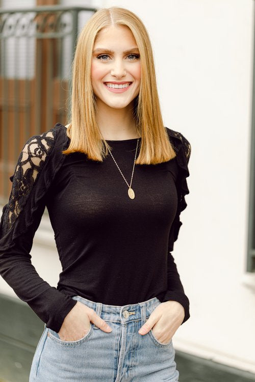 Medium Pendant Necklace 413