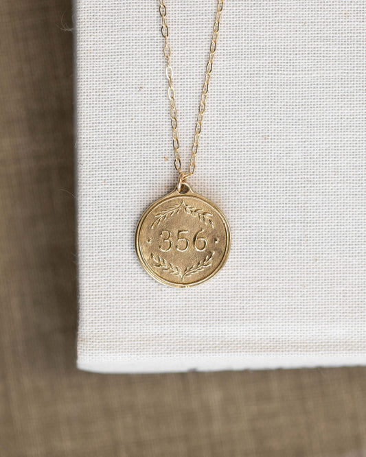 Short Pendant Necklace 356
