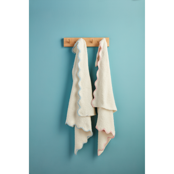 Scallop Chenille Blanket