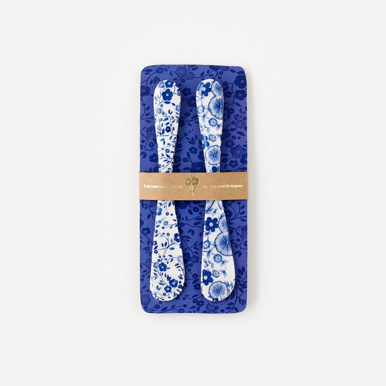 Blue and White Spreader Set