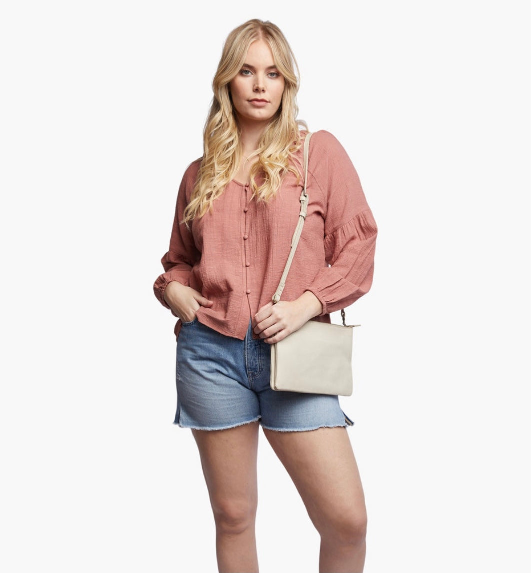 Martha Crossbody Beach
