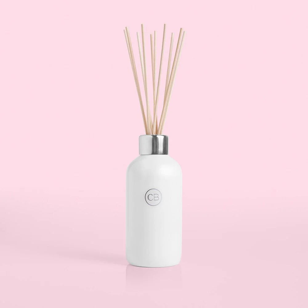 Volcano White Signature Reed Diffuser, 8oz